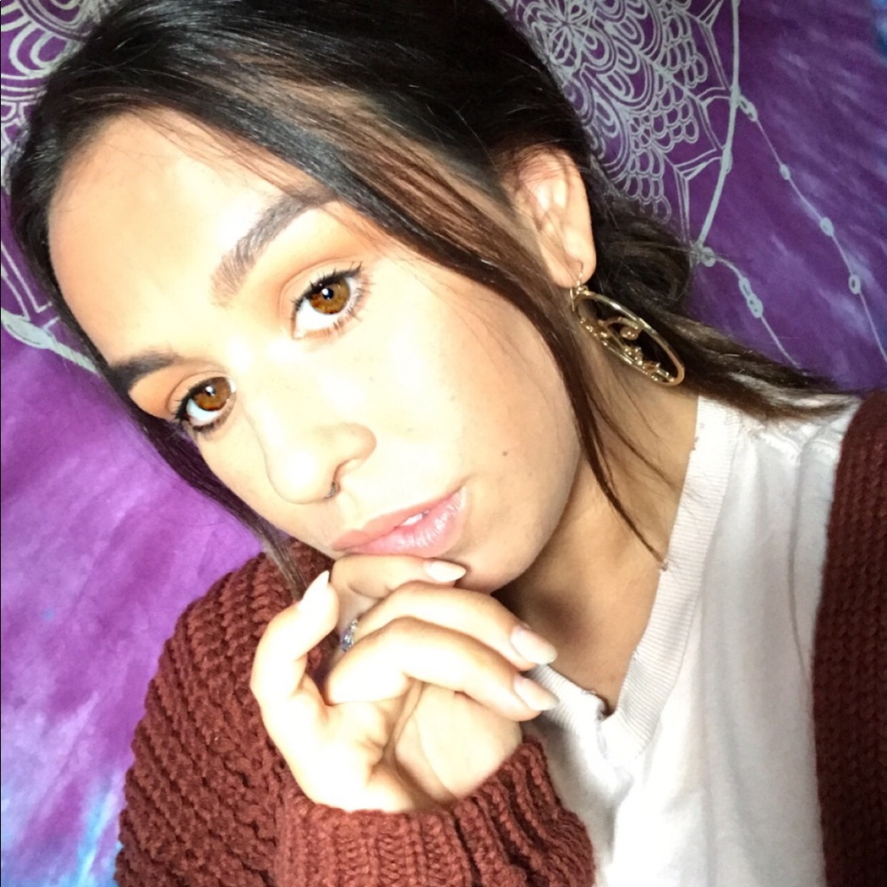 Meet your Posher, Tori